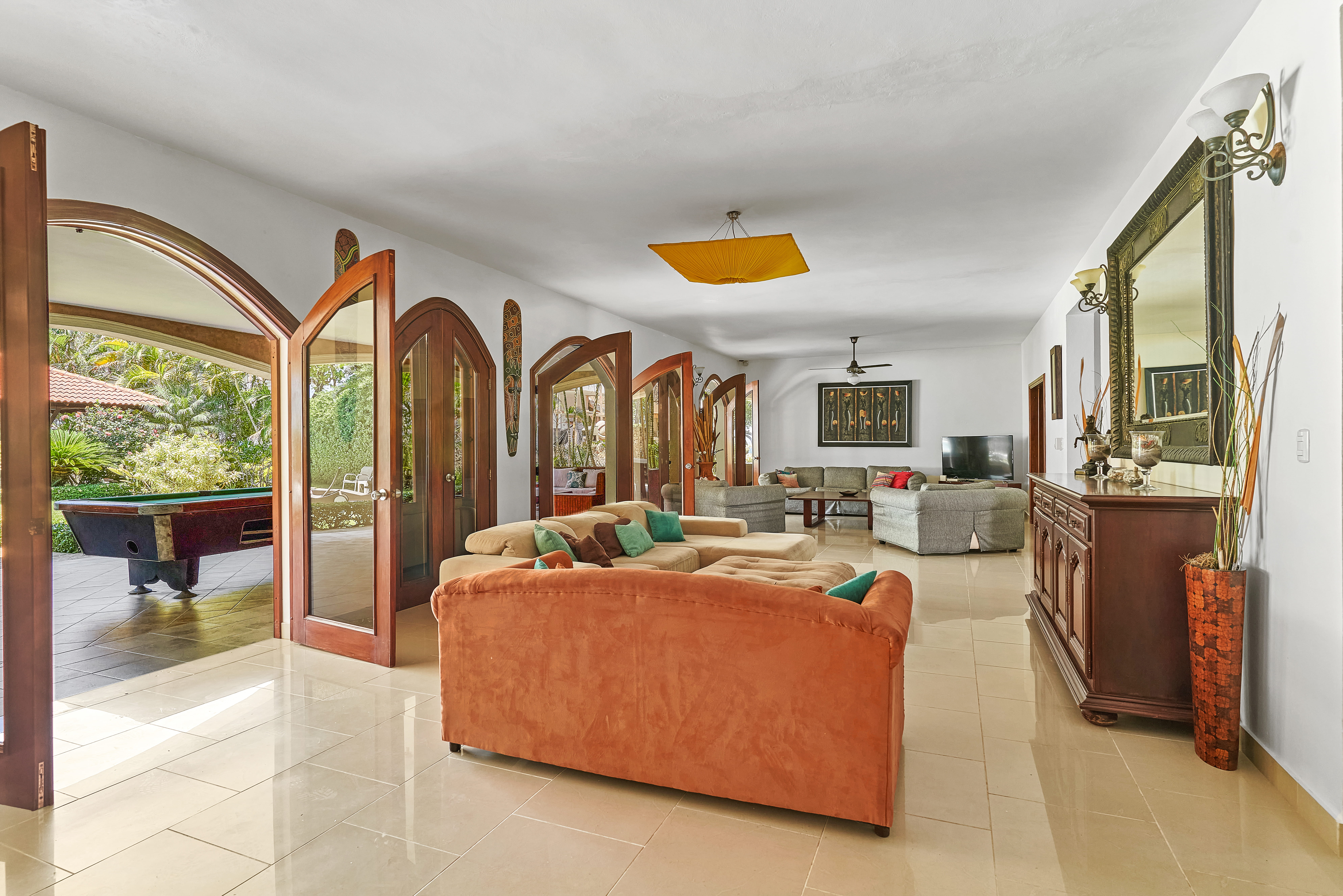Overview of living room